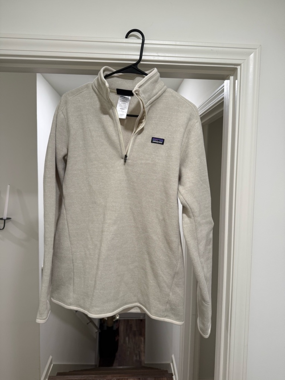 Patagonia Women’s Large Quarter-Zip Pullover Sweater in Light Cream